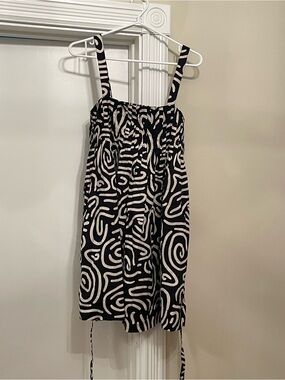 Banana Republic Black and Cream Abstract Mini Dress